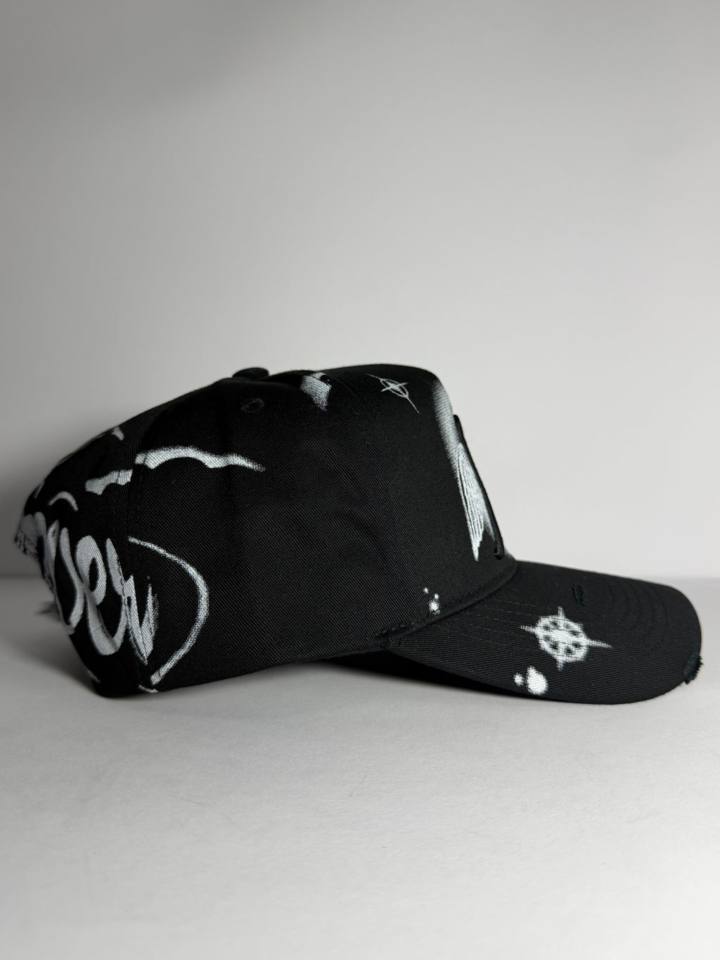 31 HATS “MAGO FOREVER”