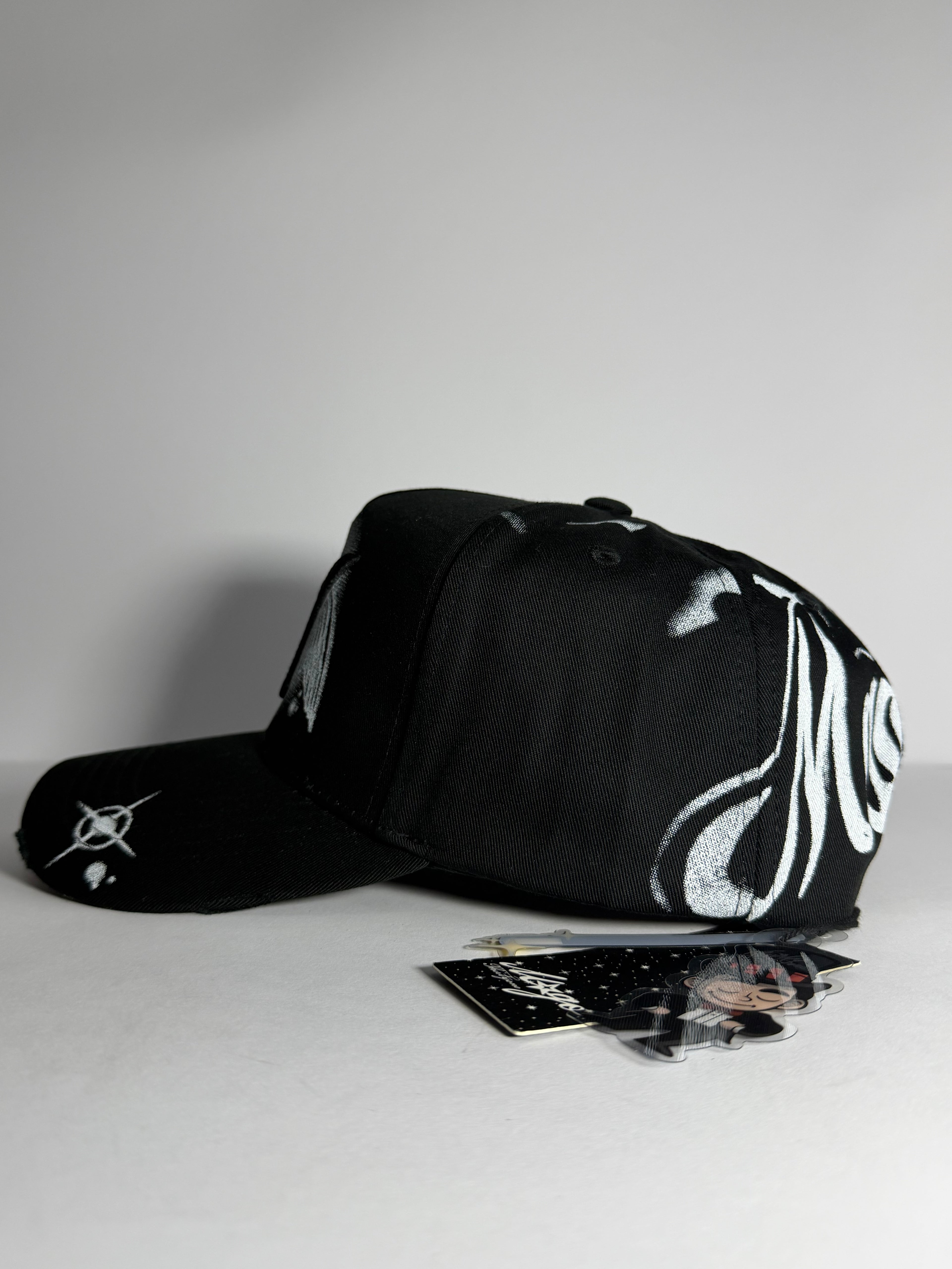 31 HATS “MAGO FOREVER”