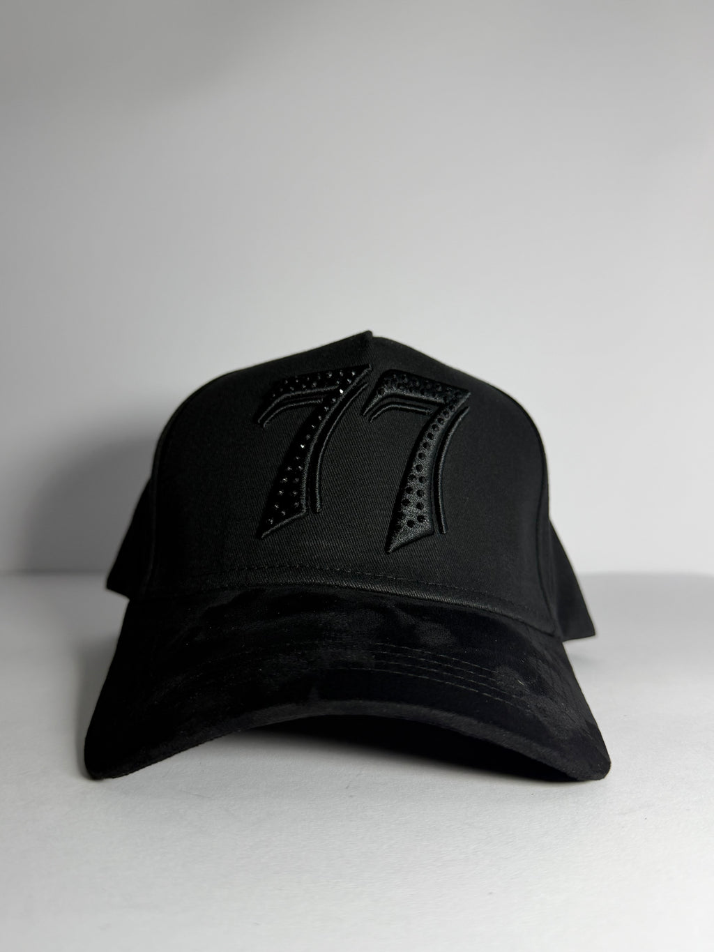 BARBAS HATS “77”