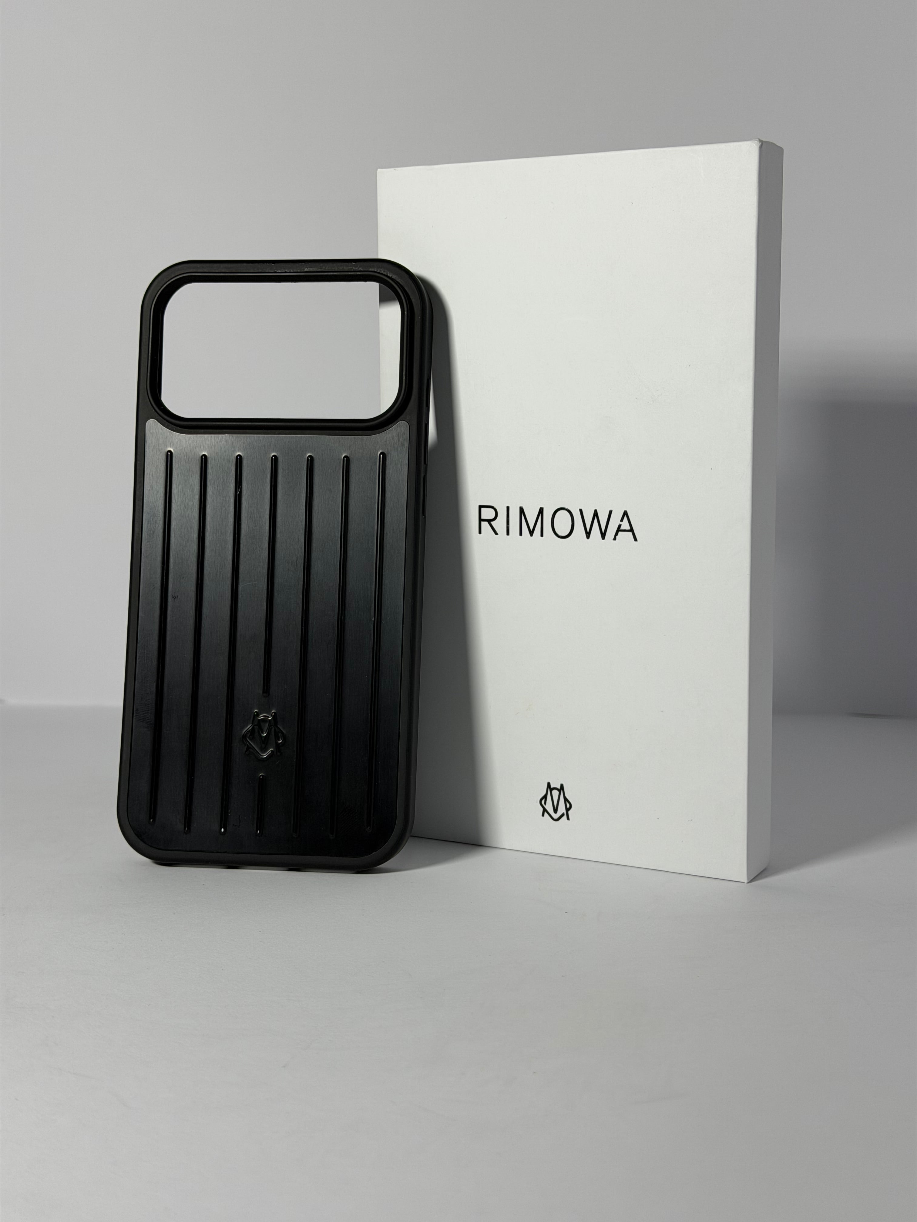 FUNDAS RIMOWA