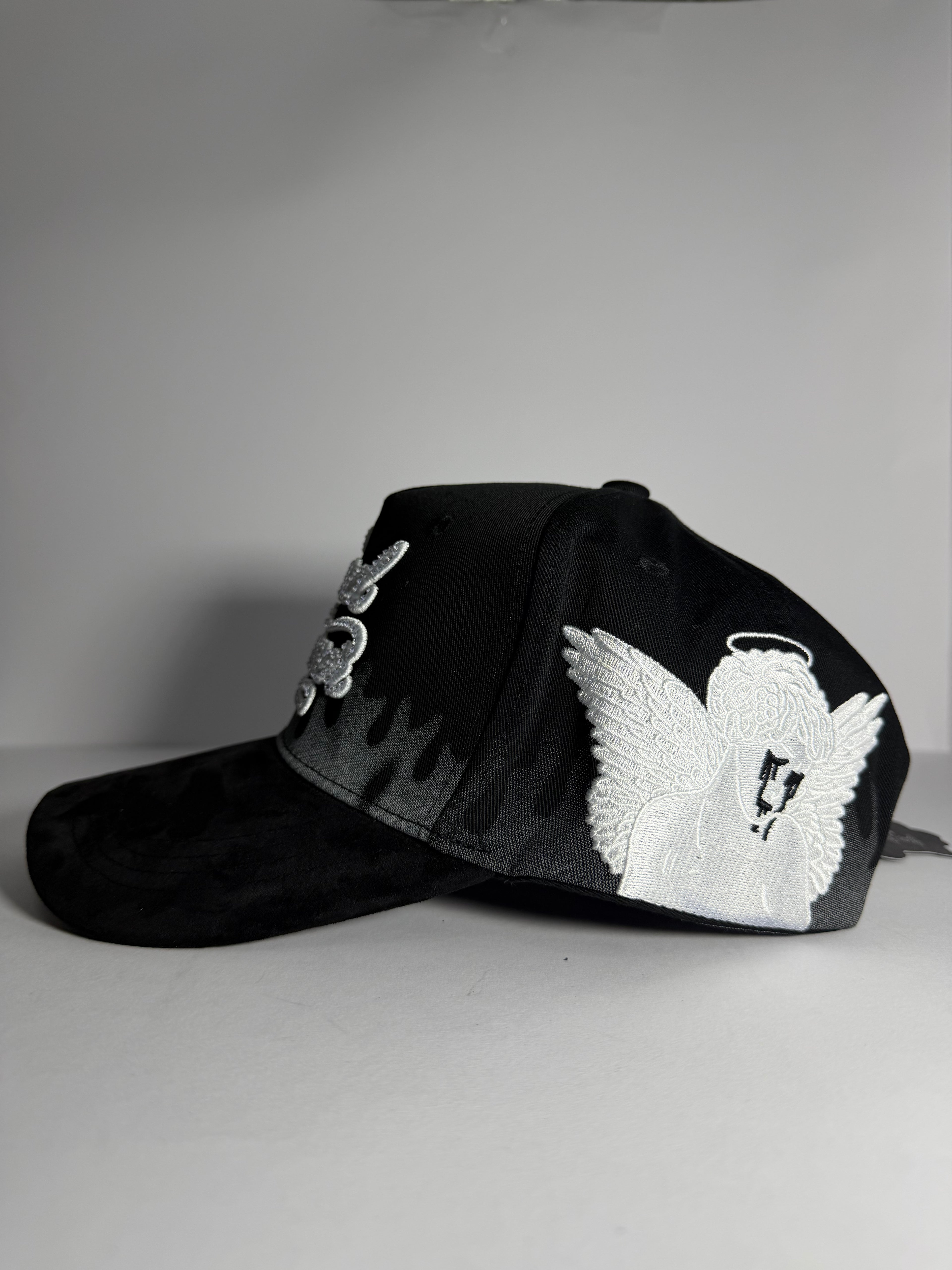 DANDY HATS X JUNIOR H "Y LLORO"