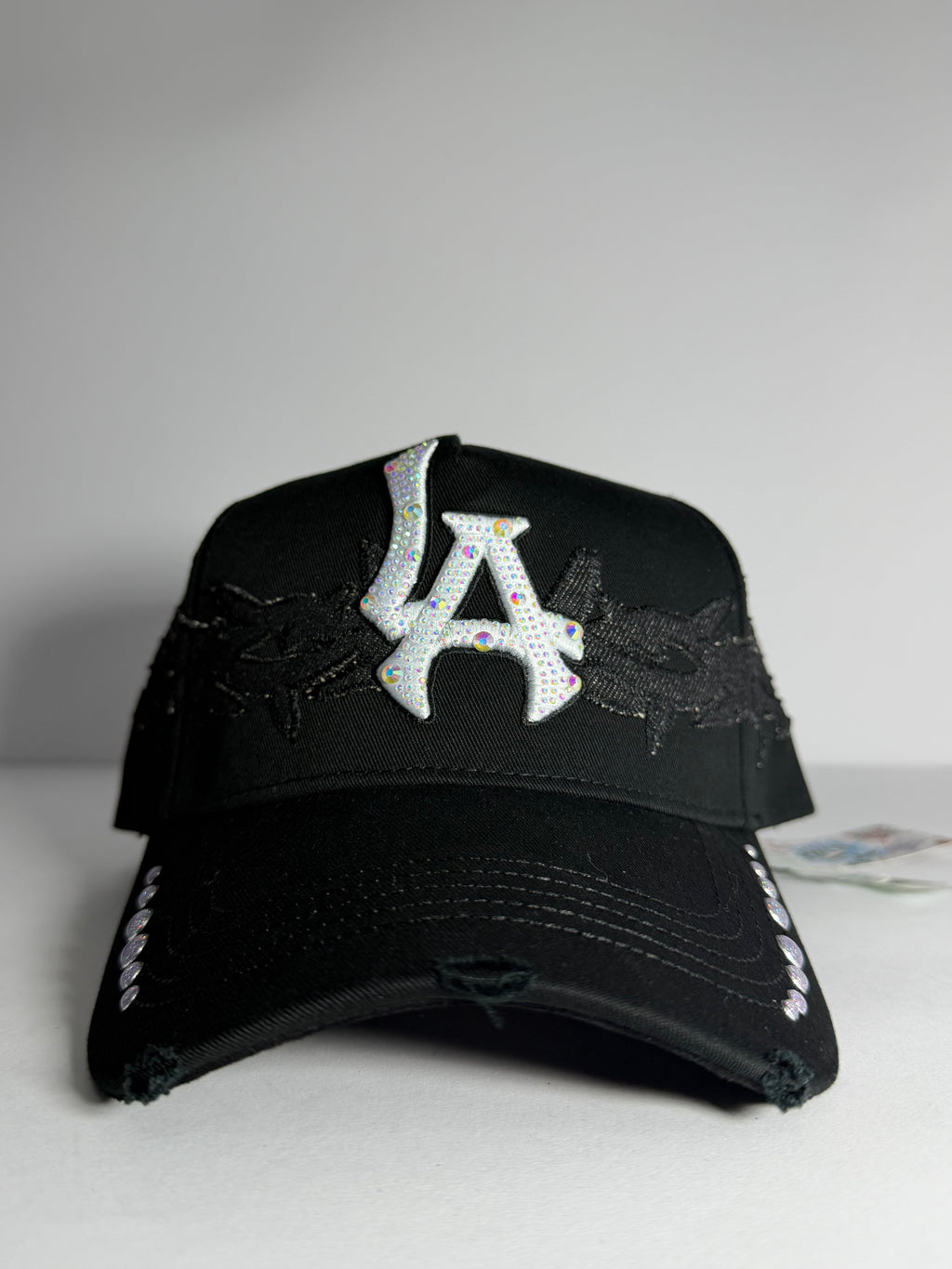 31 HATS "LA THORNS"