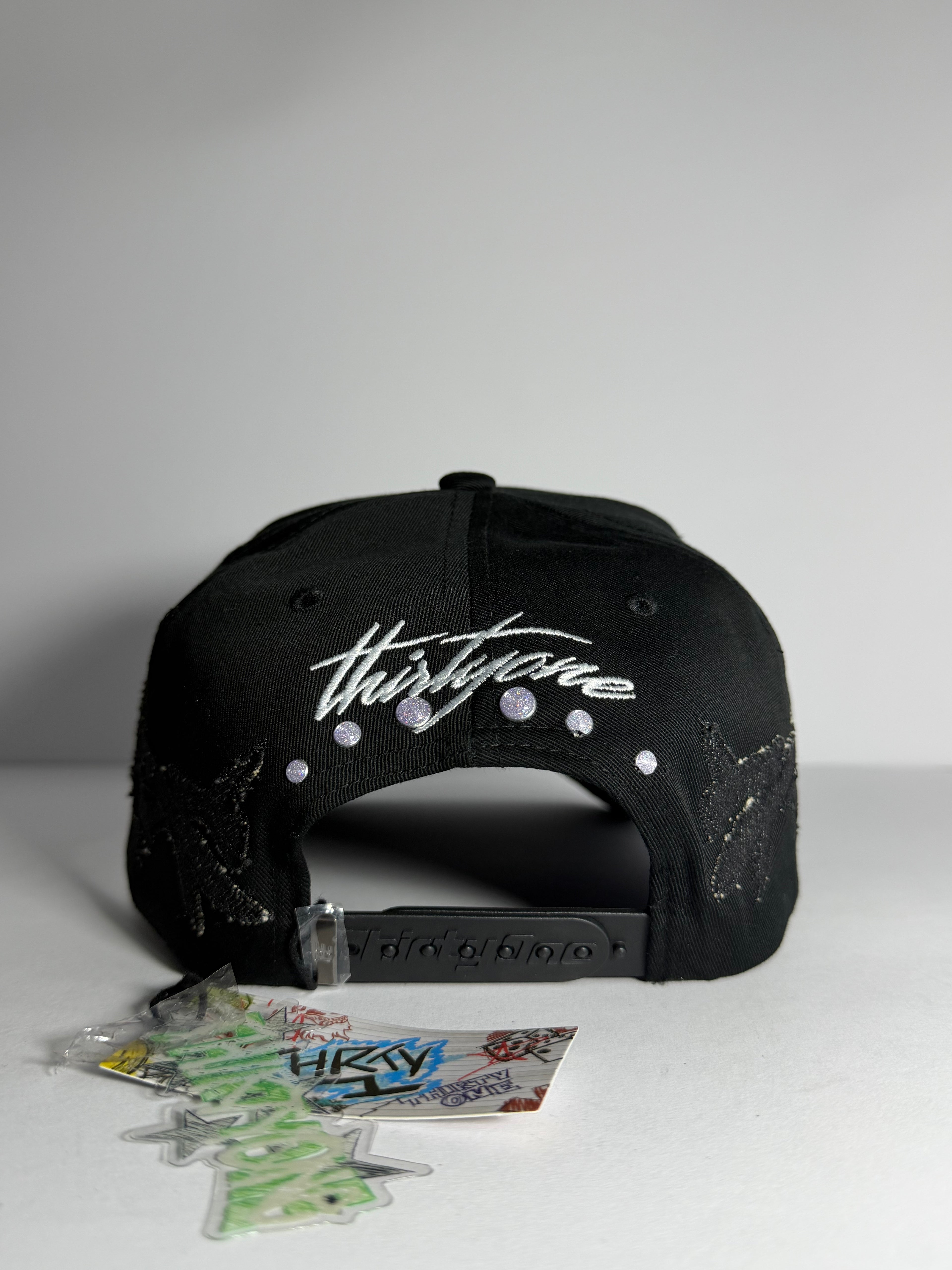 31 HATS "LA THORNS"