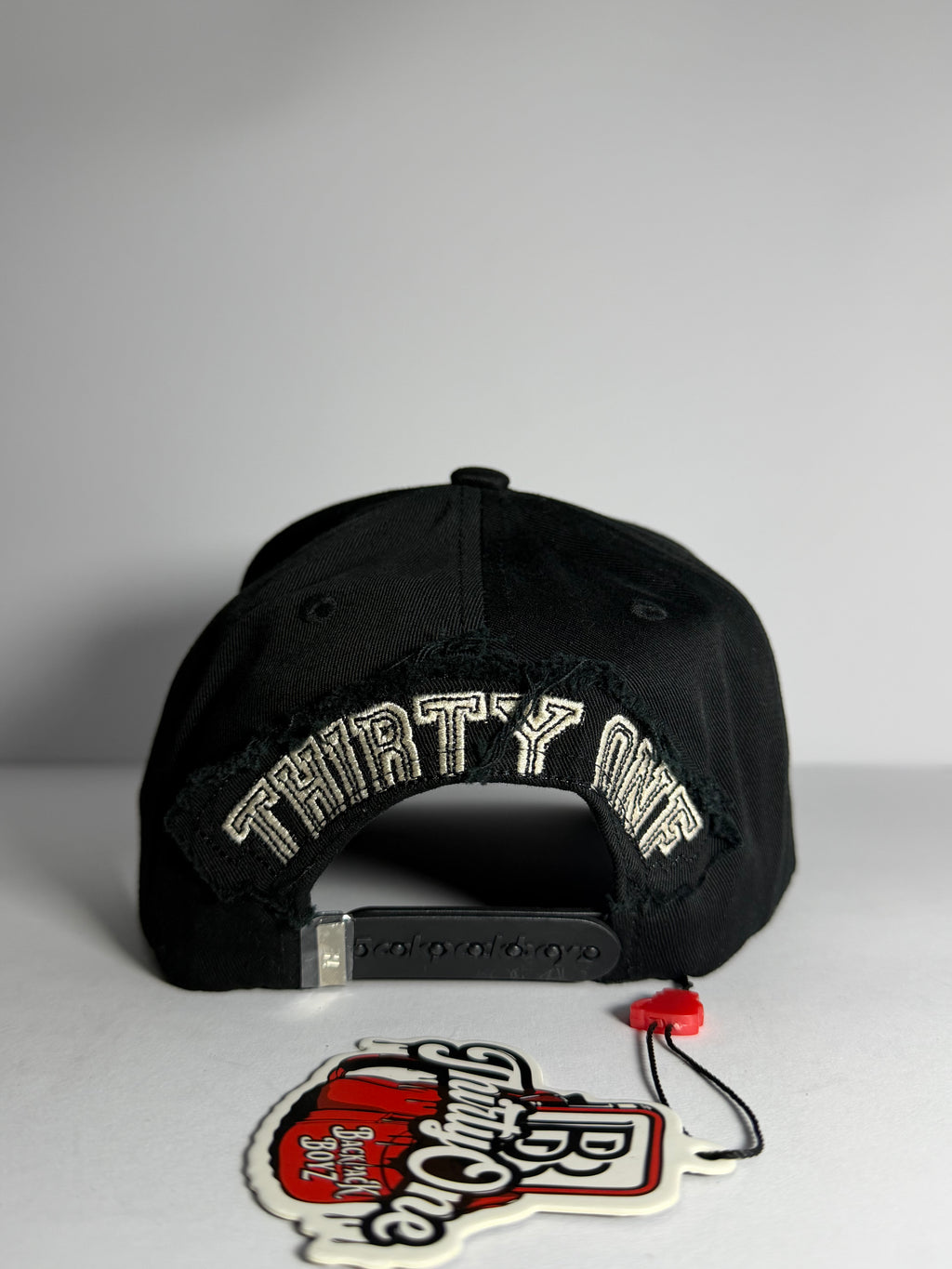 31 HATS "BACKPACK"