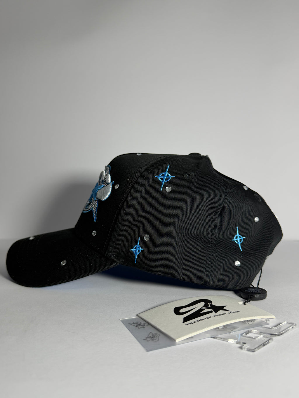 31 HATS "T STAR"